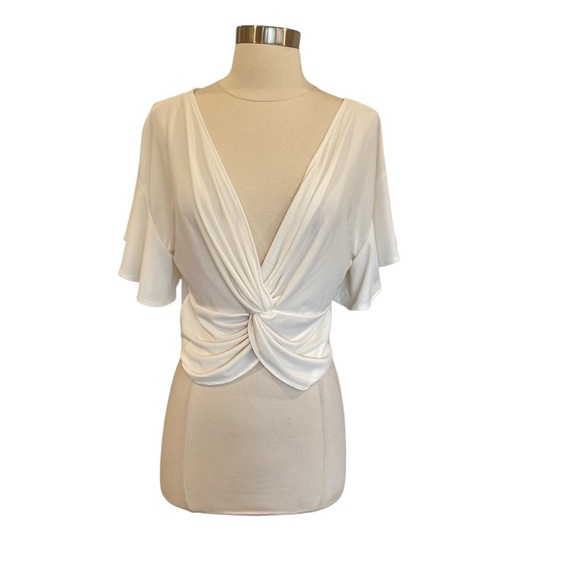 Leith White Knot Front Short Sleeve Top - Picture 2 of 8